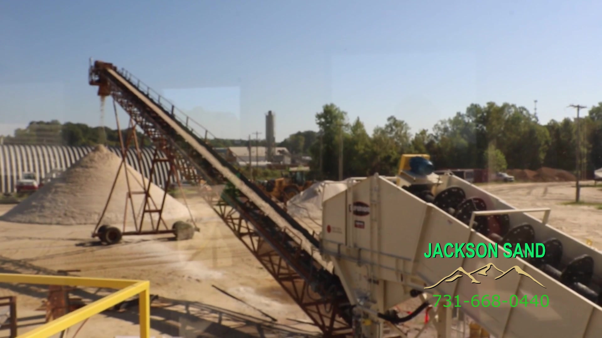 Jackson Sand washing plant, conveyors and sand stockpiles